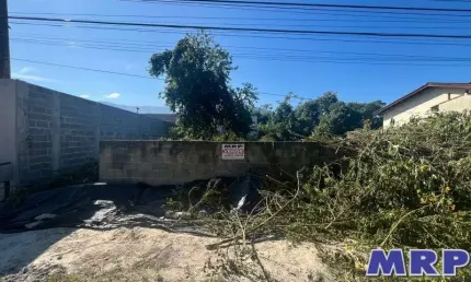 Lote em Ubatuba, com escritura, a 650 metros da praia da Maranduba!
