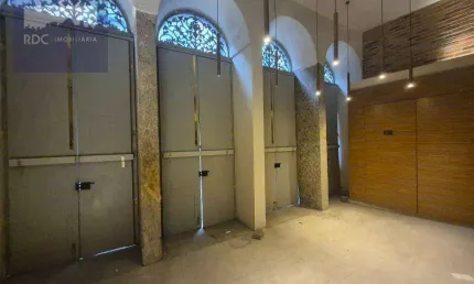 Prédio para alugar, 3584 m² por R$ 71.880,00 - Centro - Rio de Janeiro/RJ