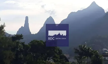 Flat com 2 dormitórios à venda, 77 m² por R$ 380.000,00 - Alto - Teresópolis/RJ