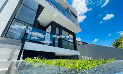 Casa com 3 quartos à venda na Rua Lívio Moreira, 536, Ahú, Curitiba, 165 m2 por R$ 1.099.000