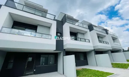 Casa em condomínio fechado com 3 quartos à venda na Rua Lívio Moreira, 536, São Lourenço, Curitiba, 129 m2 por R$ 919.000