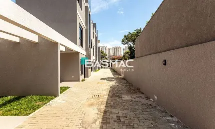 Casa em condomínio fechado com 3 quartos à venda na Rua Eduardo Sprada, 4163, Campo Comprido, Curitiba, 125 m2 por R$ 990.000