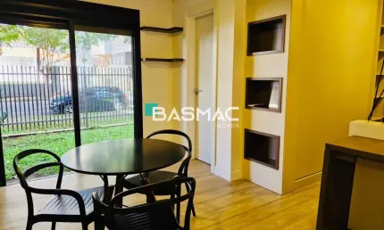 Kitnet / stúdio à venda na rua acre, 605, água verde, curitiba por r$ 380.000