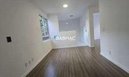 Apartamento com 2 quartos à venda na Rua Rússia, 12, Campina do Arruda, Almirante Tamandaré, 40 m2 por R$ 180.000