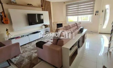 Casa à venda, com 137,5m², 3 quartos 1 suíte - Renascença - Gravataí / RS por R$ 682.000,00