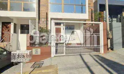 Casa à venda, com 76,05m², 2 quartos 1 suíte - Renascença - Gravataí / RS por R$ 318.000,00