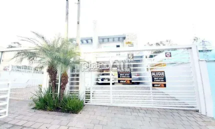 Casa/sobrado com 03 dormitórios, sendo um suíte no Bairro Renascença em Gravataí - RS