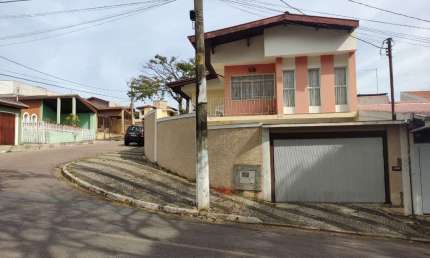 Casa com 3 quartos à venda na Avenida Presidente Vargas, 571, Vila Tavares, Campo Limpo Paulista