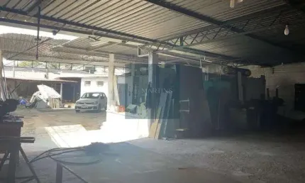 Galpão em Jardim Bonfigliolli , proximo a Rua pirapora   -  Jundiaí