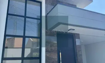 Casa Térrea 105M², 3 Dormitórios, 1 Suíte, 2 Vagas com Quintal Jardim Marambaia Jundiaí/SP.