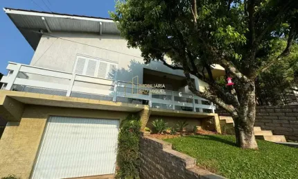 Casa à venda com excelente infraestrutura e localização