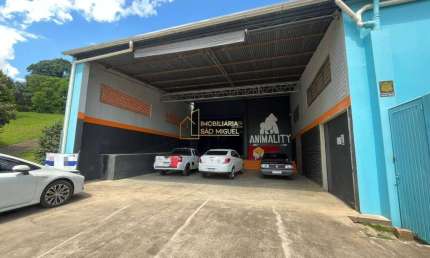 Pavilhão Comercial disponível para locação no Bairro Floresta Dois Irmãos