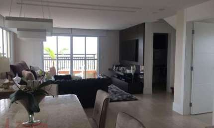 Apartamento à venda em Tucuruvi com 194m², 3 suítes, 6 vagas