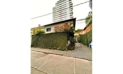 Casa com 4 quartos à venda na Rua Oswaldo Moreira Pompeo, 26, Paraíso, São Paulo por R$ 3.910.000
