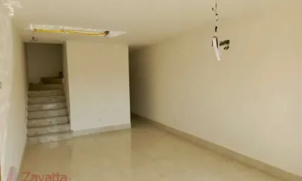 Casa à venda em São Paulo-SP, Vila Medeiros: 3 quartos, 1 suíte, 3 salas, 3 banheiros, 3 vagas de garagem, 180m². Venha conferir!