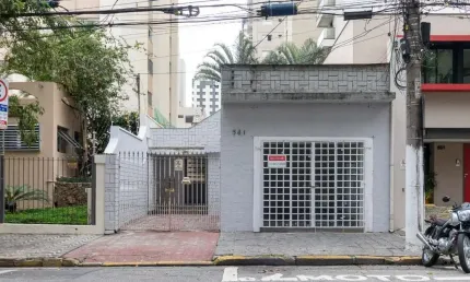 Casa com 2 quartos à venda na Avenida Iraí, 541, Indianópolis, São Paulo por R$ 1.350.000