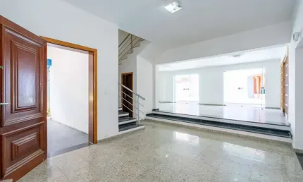 Casa em condomínio fechado com 3 quartos à venda na Rua Gabiarra, 156, Gramado, Cotia por R$ 1.090.000