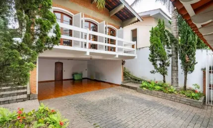 Casa com 3 quartos à venda na Rua Doutor José Maria Whitaker, 74, Vila Sônia, São Paulo por R$ 1.290.000