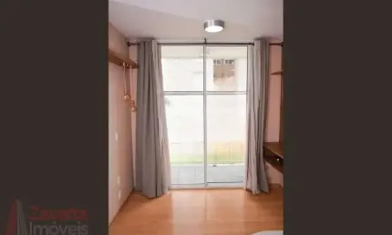 Apartamento à venda na Vila Maria, São Paulo-SP: 2 quartos, 2 salas, 1 banheiro, 1 vaga de garagem.