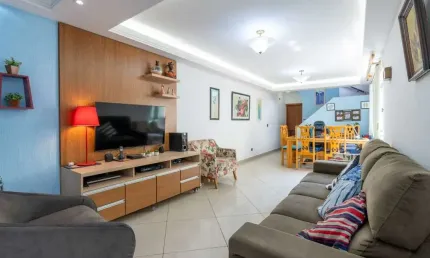 Casa com 3 quartos à venda na Rua Gurupá, 369, Vila Anglo Brasileira, São Paulo por R$ 1.248.900