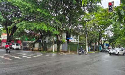 Terreno à venda na Rua Ferreira de Araújo, 10, Pinheiros, São Paulo por R$ 5.300.000