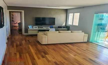 Apartamento à venda na Vila Guilherme, São Paulo-SP, 3 quartos, 1 suíte, 2 salas, 3 banheiros, 126m² de área.
