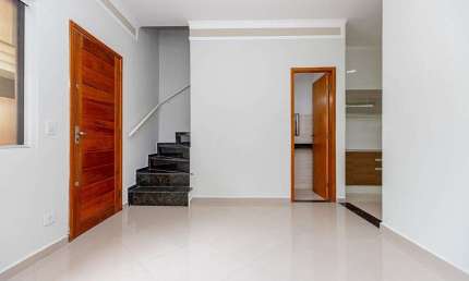 Casa em Condomínio de Alto Padrão em Tremembé: 2 Quartos, 2 Suítes, 3 Banheiros, 2 Vagas - São Paulo-SP