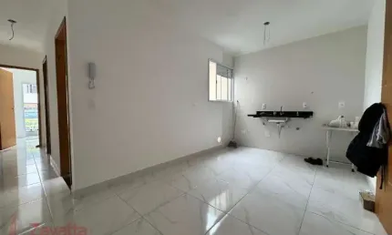 Apartamento à venda em São Paulo na Vila Guilherme: 2 quartos, 2 salas, 1 banheiro - 44,00 m² de área.