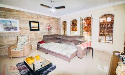 Imperdível oportunidade: Casa à venda em São Paulo-SP, Parada Inglesa, 3 quartos, 1 suíte, 1 sala, 4 banheiros, 3 vagas, 230m².