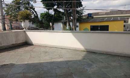 Casa com 4 quartos à venda na Rua Taveiro, 81, Vila Marari, São Paulo por R$ 1.280.000