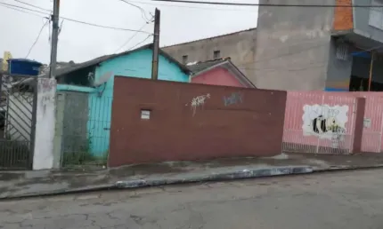 terreno excelente localização proximo a Praça Sãmpaio Vidal