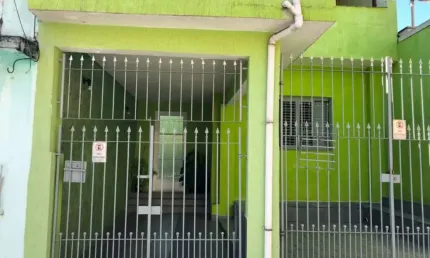 Casa com 2 quartos à venda na Rua Francisco Miras Martinez, 88, Chácara Mafalda, São Paulo