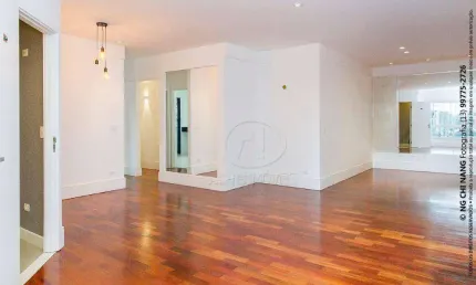 Apartamento reformado a venda - Boqueirão - Santos/SP