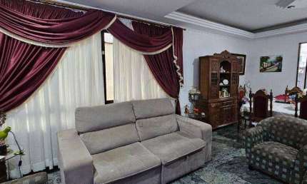 Casa com 4 quartos à venda no Embaré, Santos 