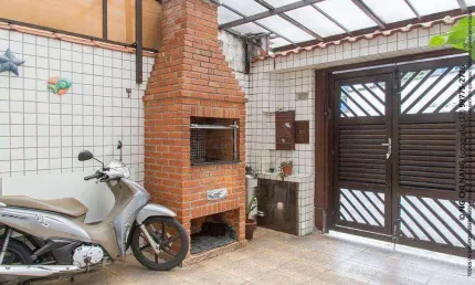 Casa com 2 quartos à venda no Macuco, Santos 