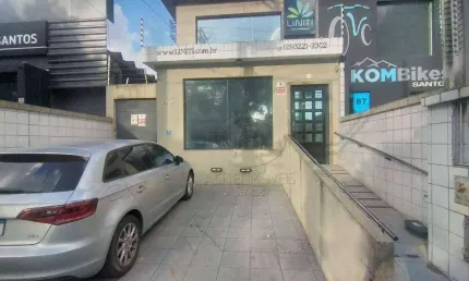 Casa comercial com 10 salas para alugar na Vila Mathias, Santos 