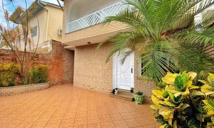 Casa com 4 quartos à venda no Embaré, Santos 