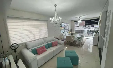 Casa com 3 quartos à venda no Embaré, Santos 
