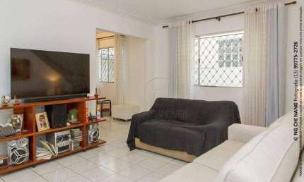 Casa com 4 quartos para alugar no Embaré, Santos 