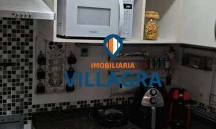 Sobrado para Venda em São José dos Campos, Parque dos Ipês, 3 dormitórios, 1 banheiro, 2 vagas