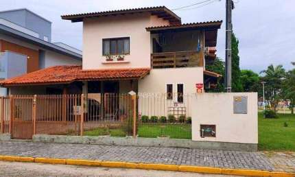 Casa com 5 dormitórios à venda, 326 m² por R$ 1.400.000,00 - Carianos - Florianópolis/SC