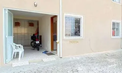 Sobrado à venda, 67 m² por R$ 380.000,00 - Ipiranga - São José/SC