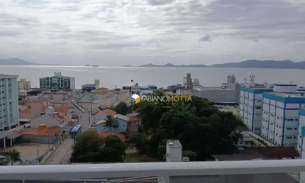 Apartamento com 2 dormitórios à venda, 92 m² por R$ 769.900,00 - Barreiros - São José/SC