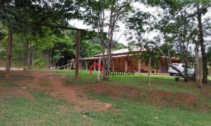 Sítio com 3 dormitórios à venda, 40000 m² - Rio de Peixe - São José dos Campos/SP