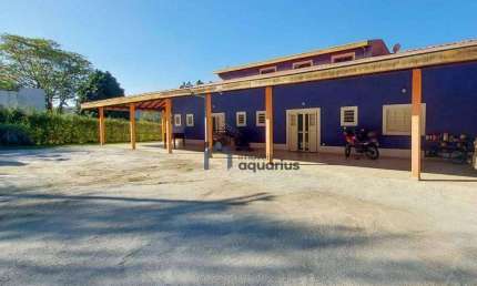 Linda Chácara com 5 dormitórios, 6000 m² - venda por R$ 1.600.000 ou aluguel por R$ 5.500/mês - Bom Jesus - Jacareí/SP