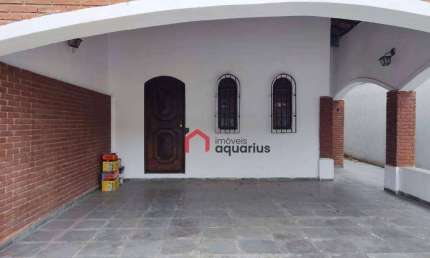 Casa com 3 dormitórios à venda, 140 m² por R$ 880.000,00 - Bosque dos Eucaliptos - São José dos Campos/SP