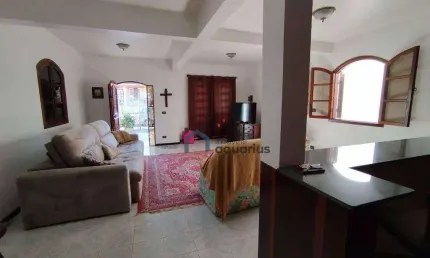 Sobrado à venda, 327 m² por R$ 1.015.000,00 - Jardim das Indústrias - São José dos Campos/SP