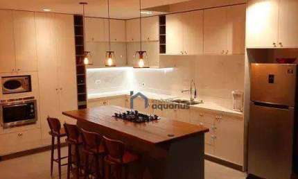 Sobrado com 3 dormitórios à venda, 226 m² por R$ 1.117.000,00 - Jardim Jacinto - Jacareí/SP