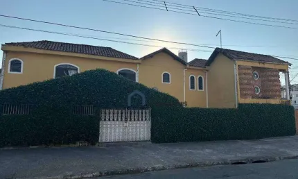 Sobrado com 3 dormitórios à venda, 260 m² por R$ 561.000,00 - Jardim Ismênia - São José dos Campos/SP