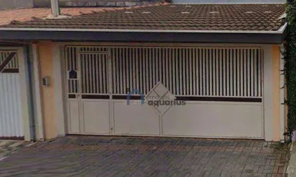 Casa com 3 dormitórios à venda, 135 m² por R$ 640.000 - Centro - Jacareí/SP